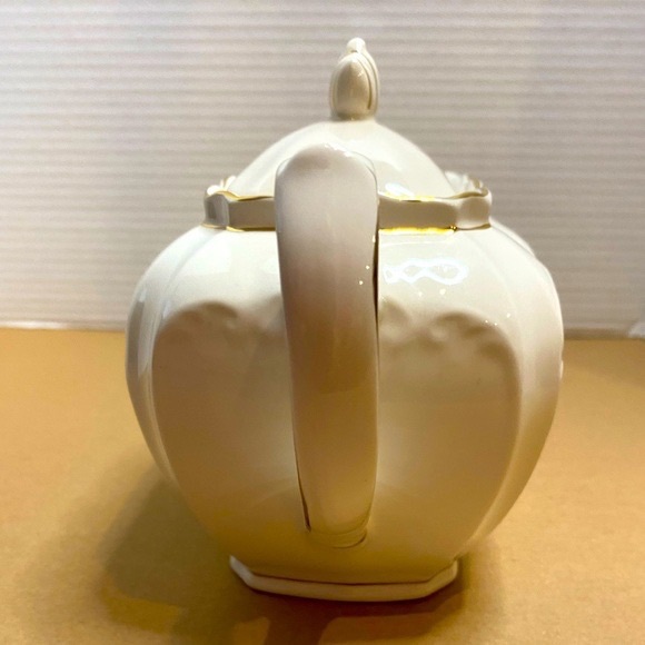 Vtg Windsor by James Sadler Cube Pink Rose Floral Bouquet Teapot with Lid Gold - Picture 11 of 16